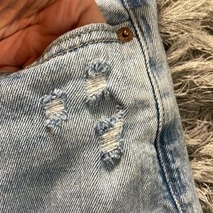 straight leg lightly distressed